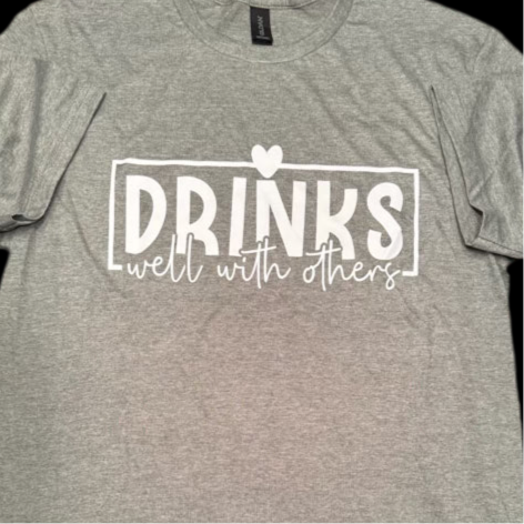 Short Sleeve Solid t-shirt T009 - Drinks Well With Others - Medium