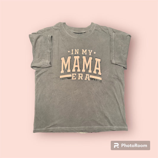 Short Sleeve Oversized T-shirt "In My Mama Era"