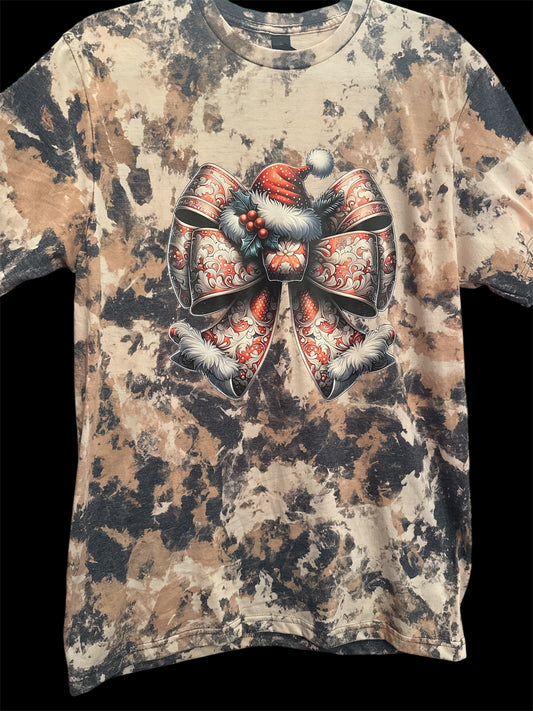 Holiday Ice Dye Short Sleeve T-shirt - Christmas Bow - Medium