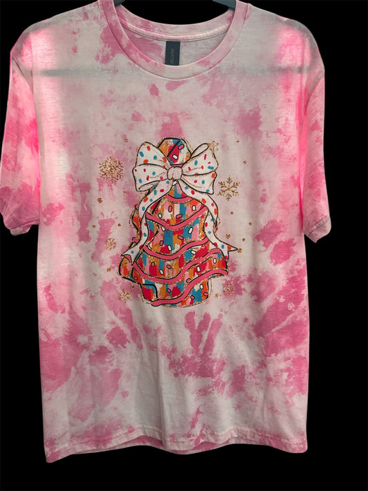 Holiday Ice Dye Short Sleeve T-shirt - Christmas Tree/Bow - Medium